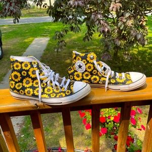 Converse Chuck Taylor All Star Hi Sunflower Sneakers in Black